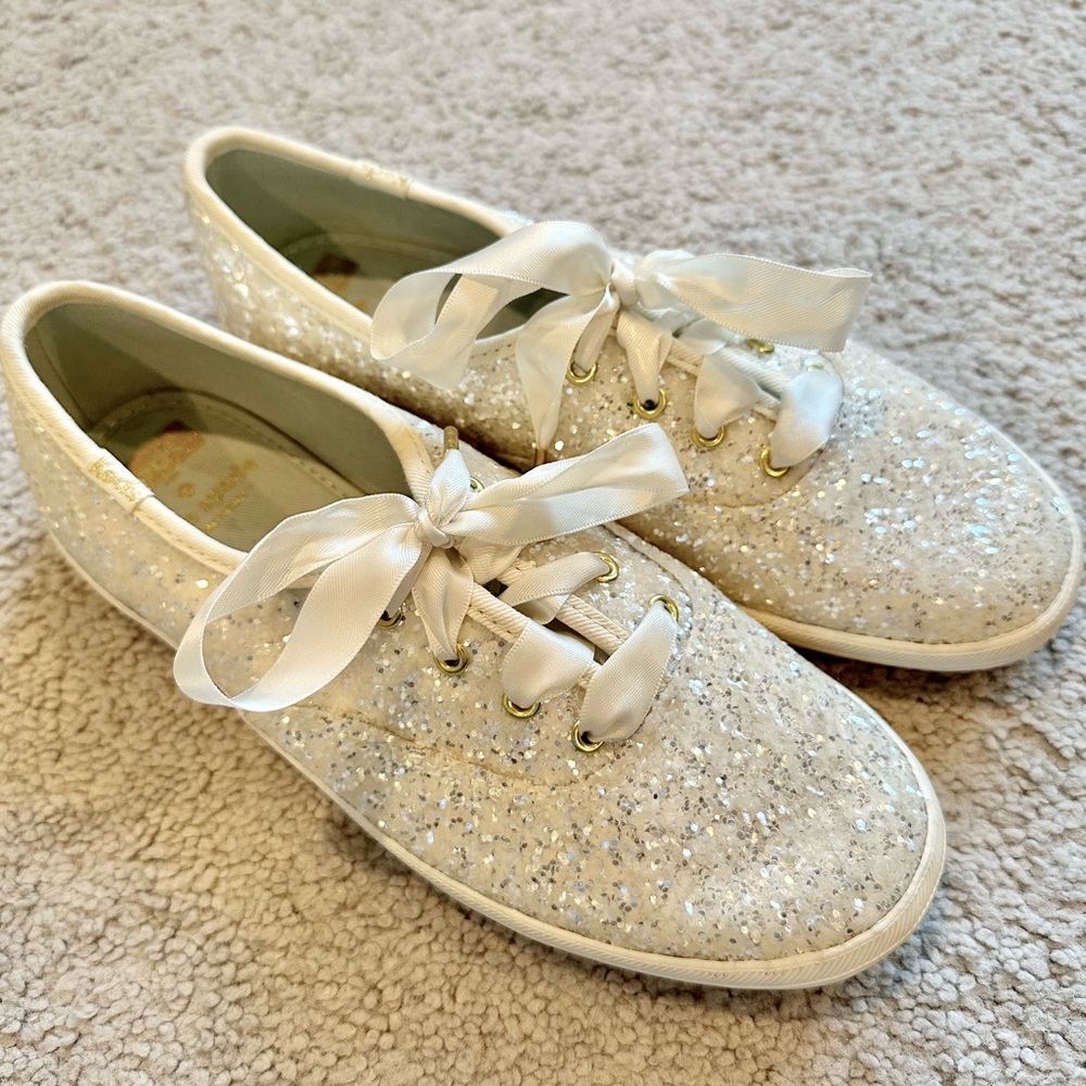 Keds x Kate Spade New York Champion Glitter Sneaker in Cream Glitter Size 6
